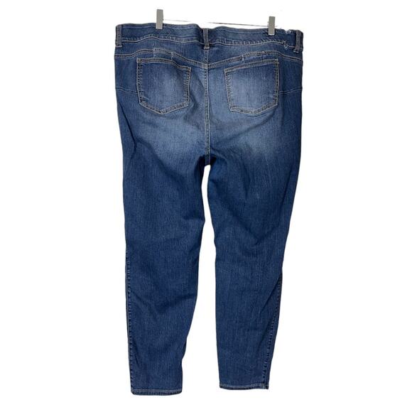 Torrid Bombshell Skinny Jeans Hi Rise Ankle Medium Blue Wash Size 24R Plus - Picture 4 of 12